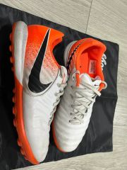 激レア 廃盤Nike ティエンポ7サッカーシューズ - メルカリ