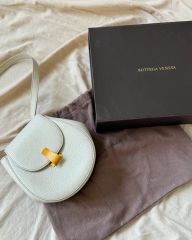 Bottega Veneta Palmereto Belt Bag/Crossbody Bag, Ivory (Box O)