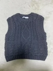 ザラ ケーブル編み グレー ニット ベスト