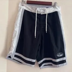 (^w^)b【美品】RUSTY ラスティ　メンズ  ボードショーツ   サーフパンツ　黒×白×グレー   スポーティ　スポーツ　動きやすい　サーフィン　プール　ブラック　レースアップ　水着　短パン　ハーフパンツ　メンズ　30 Mサイズ　OM12704ONのサムネイル