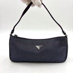 極美品】プラダ ボディバッグ テスートナイロン 三角ロゴ 黒 V210