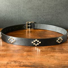 Antimid スタッズ付き黒レザーベルト - メルカリ