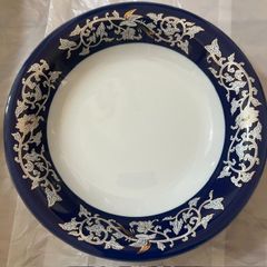 深川製磁】瑠璃地白抜紋 皿 明宣徳年製写 26cm - メルカリ