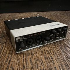 Roland UR242 オーディオインターフェース - メルカリ