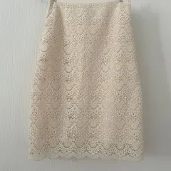 ローラアシュレイ LAURA ASHLEY 美品 フレアスカート　総レース　Sのサムネイル
