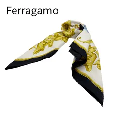 フェラガモ Salvatore Ferragamo  シルク スカーフ 大判 ホワイト ネイビー ロープ柄