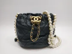 CHANEL シャネル ミニバケットバック パールチェーン ラムスキン ショルダーバッグ マトラッセ ゴールド金具 ブラック のサムネイル