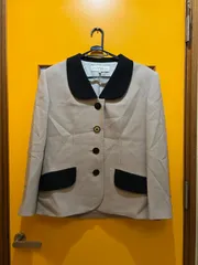 Y【Y9-76】◇ GIVENCHY GLAMOUR　13サイズ　ジャケット　ベージュ×黒色のサムネイル