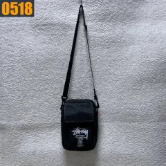 STUSSY ステューシー 雑誌 付録 ミニ クロスバック バッグのサムネイル