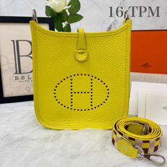 エルメス アリオン60 トワルアッシュ レザー カーキ系 - メルカリ