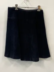 ピB583⚫︎Tiara⚫︎ティアラ⚫︎スカート⚫︎フレア⚫︎ベロア⚫︎ストレッチ⚫︎綿混⚫︎レディース⚫︎size4⚫︎黒のサムネイル
