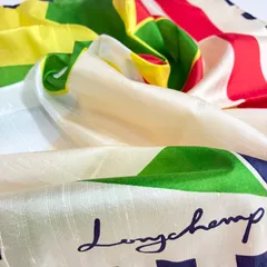 Longchamp アートモチーフ ヴィンテージ シルクスカーフのサムネイル