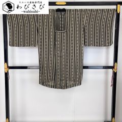 羽織 単衣 紋紗 花模様 黒色 しつけ糸 H-4135 - メルカリ