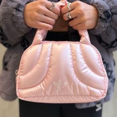 国内完売 adidas アディダス ミニ ボーリングバッグ メタリックピンク 