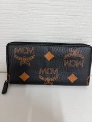 極美品正規品　MCM  長財布 ラウンドジップ ブラックのサムネイル