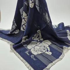 【used品】美品！NINA RICCI レディーススカーフ シルク100%