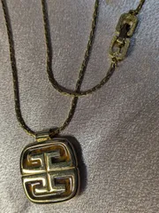 GIVENCHY　ジバンシー　ネックレス　鼈甲カラー　ゴールド