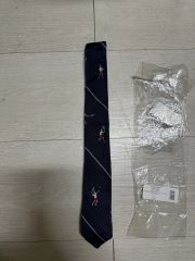 ROAAAR ネクタイ ネイビー ライオン 7cm ROAAAR ネクタイ ネイビー ライオン 7cm - メルカリ