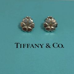 TIFFANY & Co. パロマ・ピカソ デイジーフラワー ピアス - メルカリ