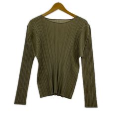 プリーツプリーズ/イッセイミヤケ/長袖変形プリーツカットソー/カーキ/4 美品 PLEATS PLEASE イッセイミヤケ 長袖カットソー カーキ 4 - メルカリ