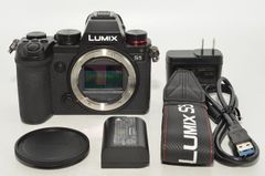 LUMIX S5Ⅱ ショット数10,016回　美品 LUMIX S5Ⅱ ショット数10,016回 美品 - メルカリ