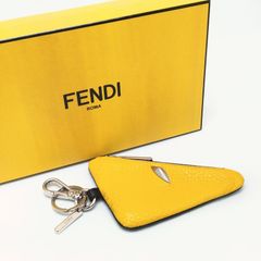 p*w様 FENDI フェンディ バグズアイ 三角形 バイカラー レザー コイン