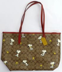 COACH x Peanutsウッドストックプリントキャンバスレザートートバッグ 