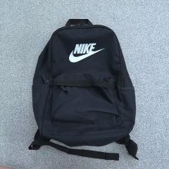 期間限定☆NIKE SB バックパック リュック ブラックBA5535 010 - メルカリ