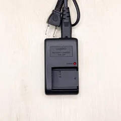 VAR-L80 SANYO サンヨー 純正 充電器 バッテリーチャージャー DB-L80 Xacti DMX-CA100 DMX-CG10 DMX-CG100 DMX-CS1 DMX-GH1 VPC-CA100 VPC-CG100 等 80527-941のサムネイル