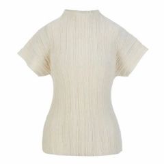 PLEATS PLEASE アイボリー 半袖トップス 新品 - メルカリ
