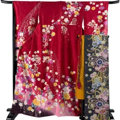【美品】 振袖 身丈164cm 裄丈67cm M 袷 袋帯フルセット 百合 草花 箔 金銀彩 赤 正絹 秀品 【中古】のサムネイル