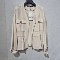 みぃ様専用ZARA ザラ YALE キルティングジャケット スタジャン - メルカリ