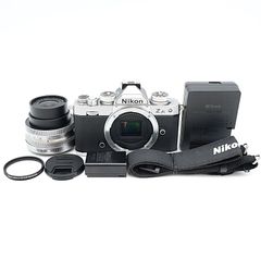 Nikon ニコン Z50II ボディ&SanDisk 128GB SDカード - メルカリ