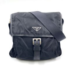 プラダ ショルダーバッグ 三角ロゴ ベルト シルバー金具 ナイロン 