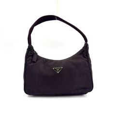 美品】PRADA 三角ロゴプレート ボストンバッグ ナイロン レザー 黒色