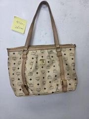 MCM ロゴプリント 大容量トートバッグ - メルカリ