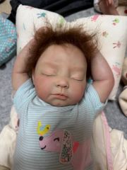 ニューボーンフォト 練習人形／関節可動式赤ちゃん人形 ケース付き 