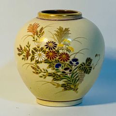 美品】ノリタケ 花瓶 花器 金彩 秋草 白磁 日本製 - メルカリ