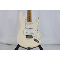 Fender Richie Kotzen Stratocaster 3.5キロ - メルカリ