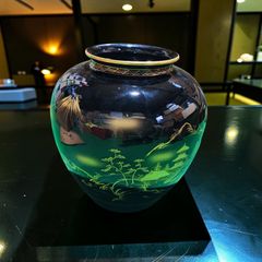 ボヘミアガラス 花瓶 グリーン 金彩 ハンドペイント チェコスロバキア