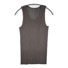 ISSEY MIYAKE PLEATS PLEASE ノースリーブ トップス - メルカリ