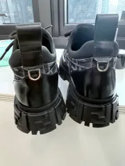 フェンディ フォース レースアップのサムネイル