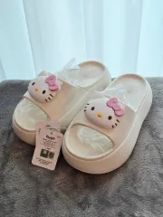 サンリオ ハローキティ 厚底 スリッパ 230のサムネイル
