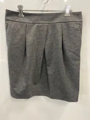 ピB594⚫︎BANANA REPUBLIC⚫︎バナナリパブリック⚫︎ひざ丈スカート⚫︎タイト⚫︎タック⚫︎切替⚫︎レディース⚫︎size6⚫︎ミディアムグレー