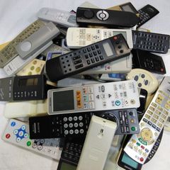 テレビ・エアコン・照明リモコン 大量まとめ売り ジャンク品 - メルカリ