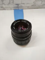 【F2-94】◇中古　SIGMA UC ZOOM 28-70mm 1:2.8-4 レンズのサムネイル