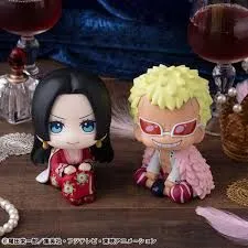 新品未開封  るかっぷ ONE PIECE ボア・ハンコック＆ドンキホーテ・ドフラミンゴ セット【限定巾着付き】