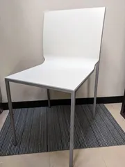 カッシーナ◎Cassina ixc. LIVIT スタッキングチェア ダイニングチェア②のサムネイル