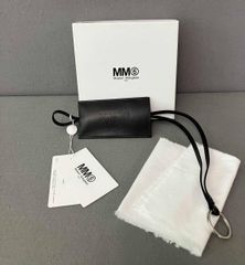 新品未使用】MM6 レザー三つ折り財布 ドット柄 SA6UI0030 - メルカリ