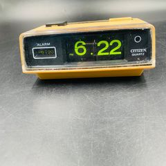 CITIZEN パタパタ時計 レトロ 置時計 イエロー - メルカリ